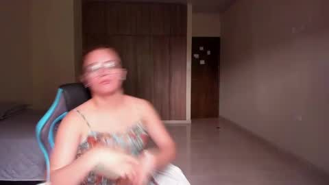 atenas online show from February 25, 7:38 pm