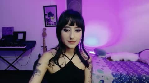 Atenea online show from March 15, 10:13 pm