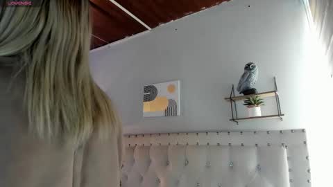 ATENEA online show from December 14, 1:17 pm