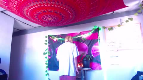 Atenea online show from December 1, 1:20 pm