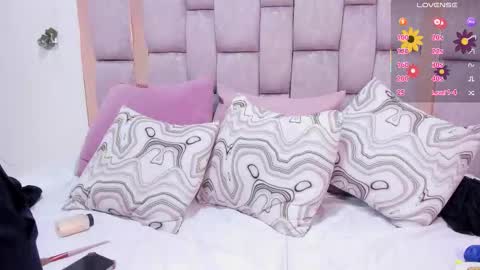 Atennea Diiossa online show from February 7, 12:52 pm