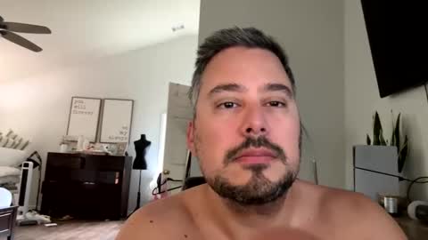 atlchris89 online show from April 30, 2:00 pm