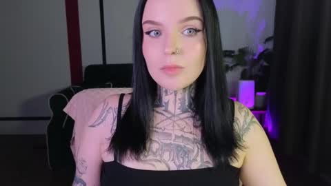 online every day between 10am-23pm online show from January 12, 3:35 am