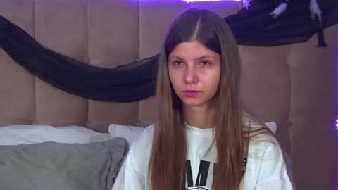 Audrey online show from November 2, 6:19 pm