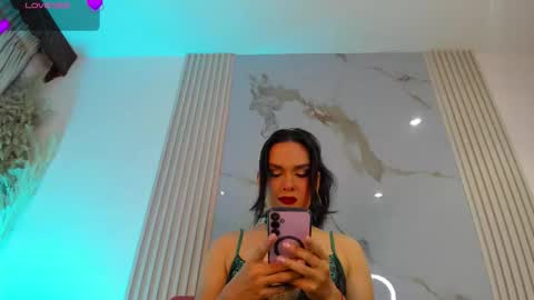 Audrey Hayworth online show from March 19, 9:04 am