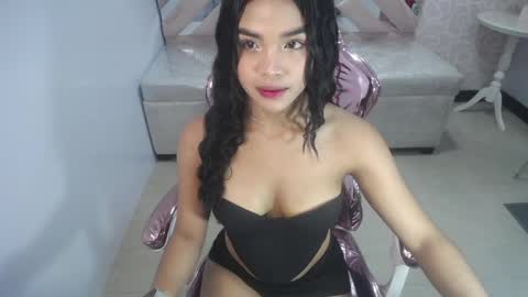 Aura online show from April 9, 12:44 pm