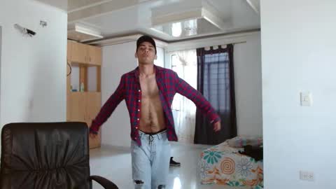 Aureliano online show from October 8, 9:32 pm