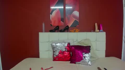 AURORA online show from February 18, 11:55 am