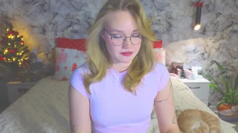 Kate online show from December 19, 5:52 pm