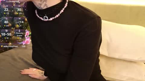 Serena online show from December 20, 9:05 am