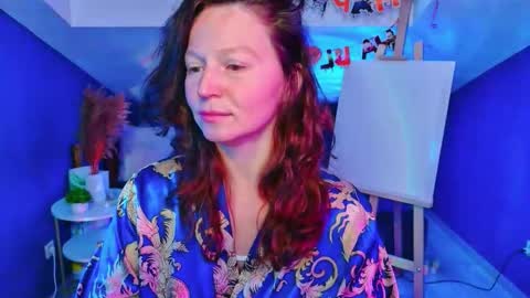 Snapshot of auroraborealis__ chatting on October 22, 7:00 am auroraborealis__ online show from October 22, 7:00 am