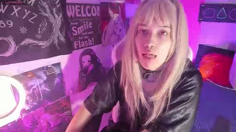 Aurora Channn online show from November 30, 10:39 pm