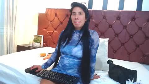 Valeria Moreau online show from March 5, 8:32 pm