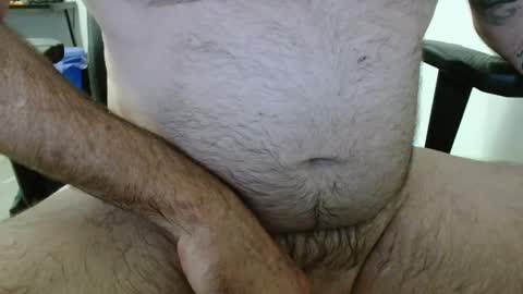 auscock83 online show from February 22, 8:09 pm