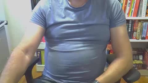 aussiemaninmelbourne online show from December 15, 12:28 am