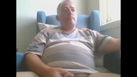 Snapshot of aussiesydguy chatting on October 20, 2:38 am chatbateaussie online show from October 20, 2:38 am