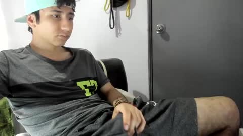 austin1119a online show from December 4, 6:18 pm