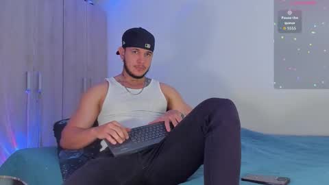 A online show from November 20, 8:39 pm