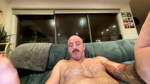 austintoner85 online show from March 7, 1:40 pm