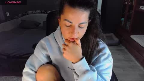 Snapshot of ava__doll chatting on September 18, 3:49 pm Ava online show from September 18, 3:49 pm