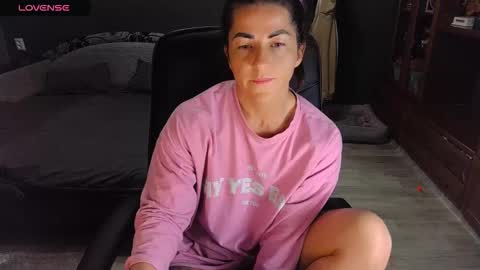 Snapshot of ava__doll chatting on October 28, 5:03 pm Ava online show from October 28, 5:03 pm