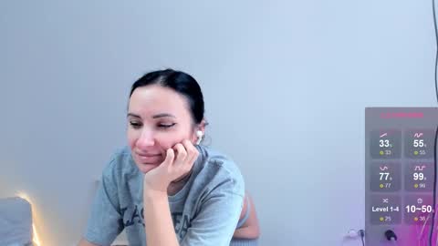 Ava online show from February 9, 9:24 am