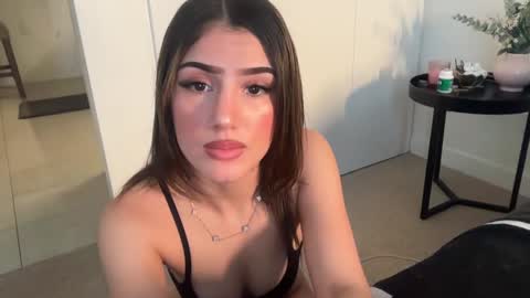 Ava  online show from February 7, 12:46 am