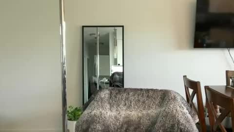 Little Ava  online show from April 14, 6:11 pm