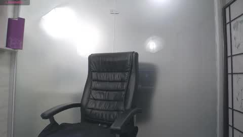    online show from February 3, 6:40 am