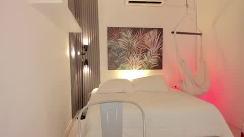 Avalon online show from November 10, 7:38 pm