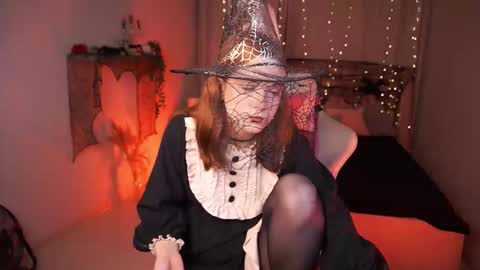  Ava  online show from October 21, 3:05 pm