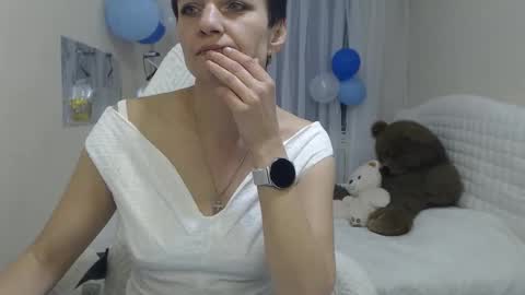 avasaturnian online show from September 26, 12:35 pm