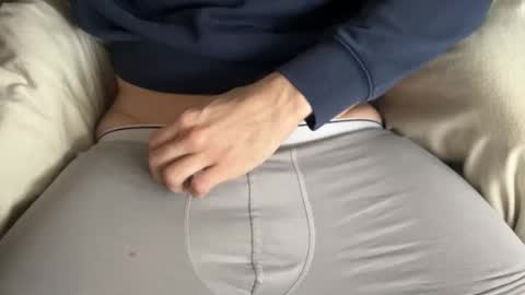 averageddaniel online show from November 11, 11:45 am