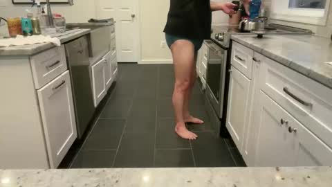 avgdiver online show from March 23, 11:15 am