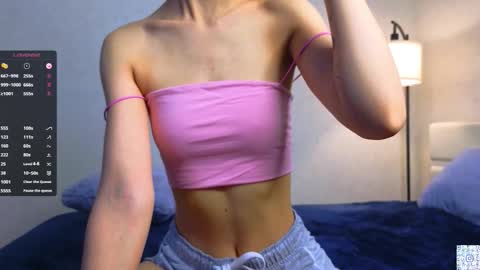 Lucy online show from December 5, 6:23 am