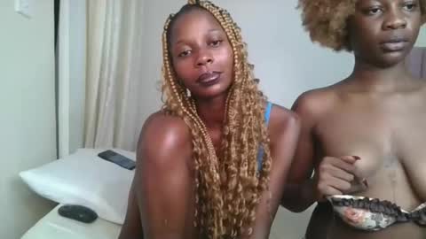 Avian online show from December 15, 11:56 pm