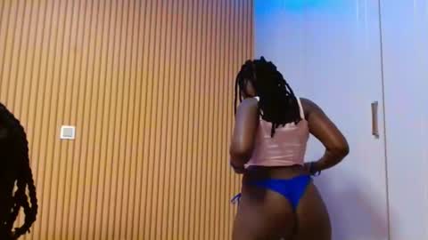 Avian online show from November 24, 11:36 pm