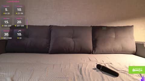 avr0ria online show from October 6, 3:57 am