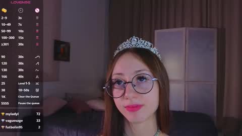 Avril online show from September 28, 10:19 pm