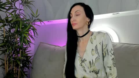 Avrora online show from April 11, 1:21 am