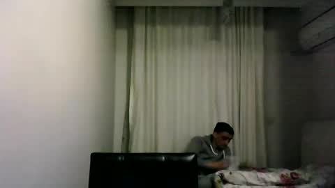 awesenheit online show from February 15, 6:55 pm