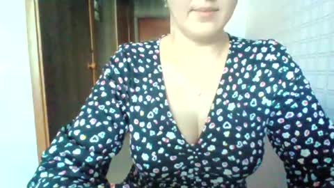 awesomeladyy online show from February 24, 8:39 am