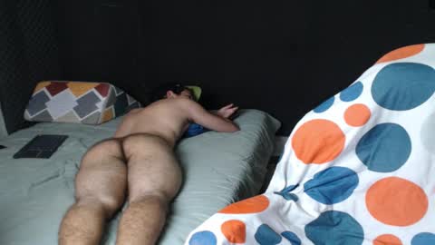 Axel online show from January 15, 7:00 pm