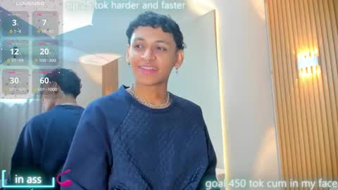 Snapshot of axel_ps chatting on September 17, 3:54 am Alex online show from September 17, 3:54 am