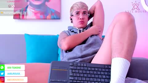 Axel Rouse online show from February 4, 6:45 pm