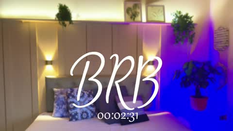 Axel  online show from June 1, 7:04 pm