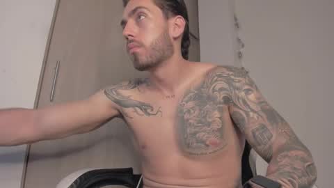 axelblaze_1 online show from March 25, 1:29 pm