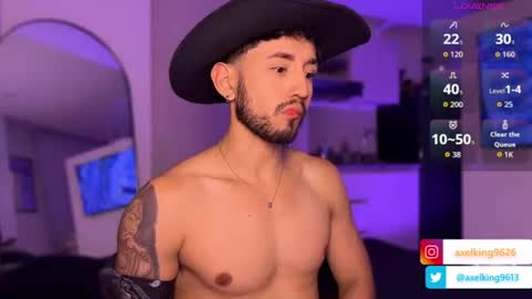 Axel King online show from July 1, 11:46 pm
