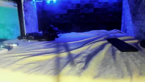 Axell Cross2 online show from March 27, 8:26 am