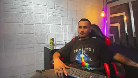 Axell Cross2 online show from March 22, 4:27 am